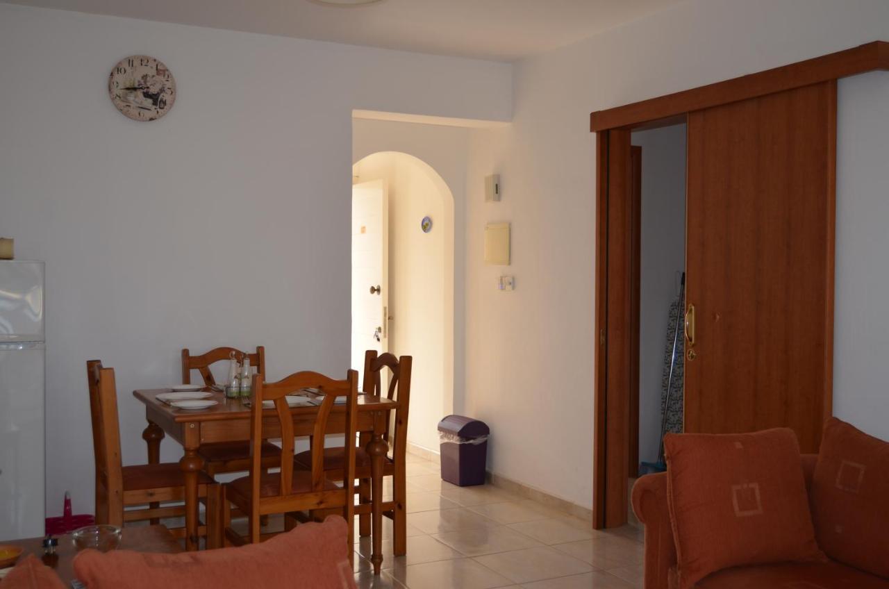 Ithaki Gardens Apartment 107 Paphos ภายนอก รูปภาพ