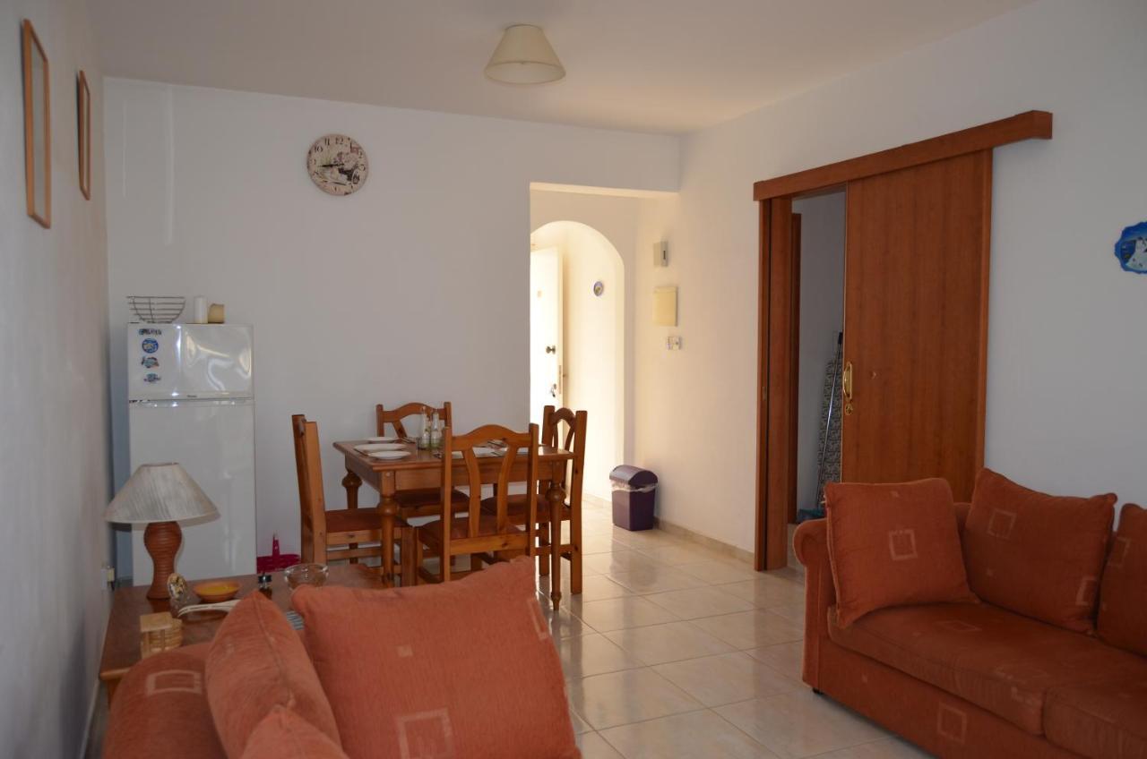 Ithaki Gardens Apartment 107 Paphos ภายนอก รูปภาพ